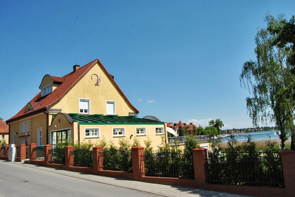 Villa Le Lux Mikołajki Eksteriør billede