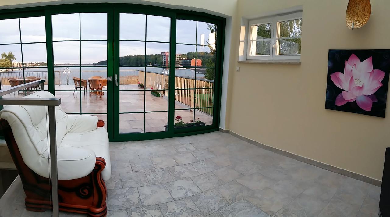 Villa Le Lux Mikołajki Eksteriør billede